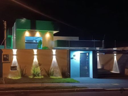 Casa-Térrea em Jardim Seminário