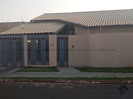 Casa-Térrea em Vila Vilas Boas