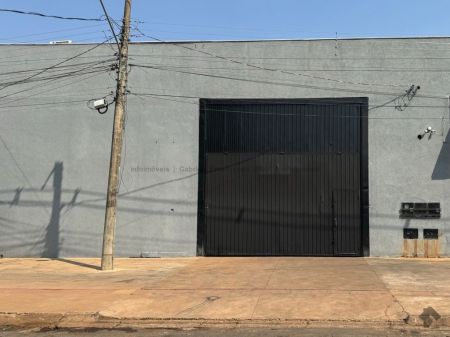 Imóvel Comercial em Vila Bandeirante