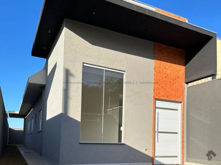 Casa-Térrea em Loteamento Água Limpa Park