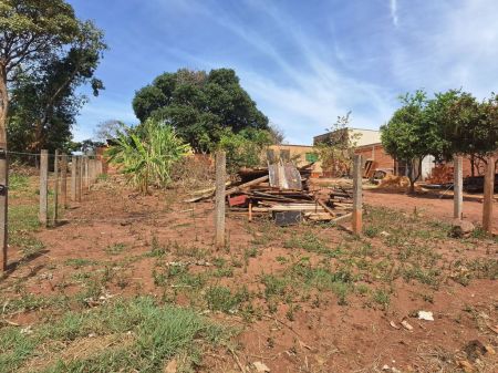 Terreno em Jardim Columbia