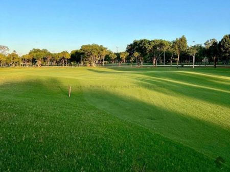 Terreno-Condomínio em Terras do Golfe