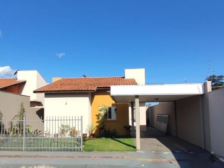 Casa-Térrea-Condomínio em Estrela Park