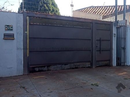 Casa-Térrea em Vila Albuquerque