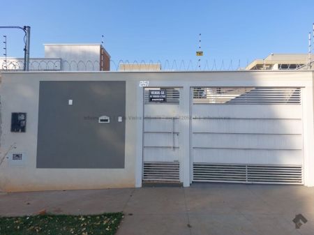 Casa-Térrea em Rita Vieira