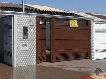 Casa-Térrea em Nova Campo Grande