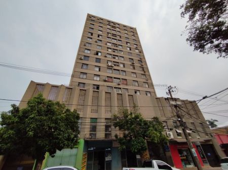 Sala / Salão / Loja em Centro