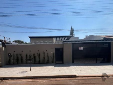 Casa-Térrea em Rita Vieira