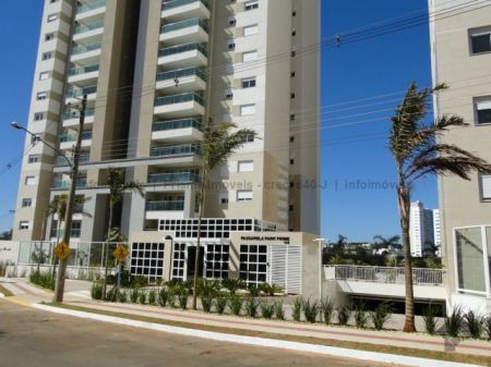 Apartamento em Vivendas do Bosque