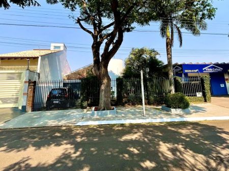 Casa-Térrea em Vila Almeida