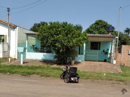 Casa-Térrea em Centro