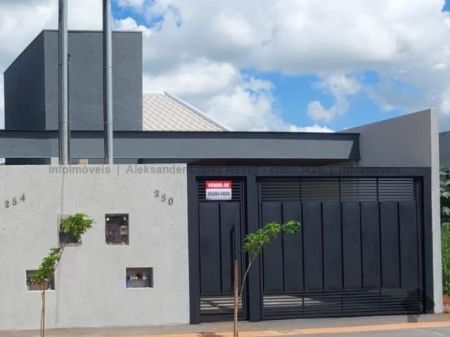 Casa-Térrea em Jardim Itamaracá