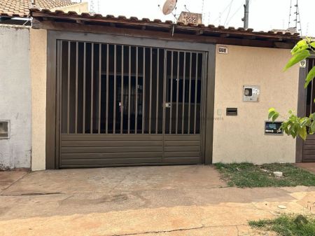 Casa-Térrea em Jardim Los Angeles