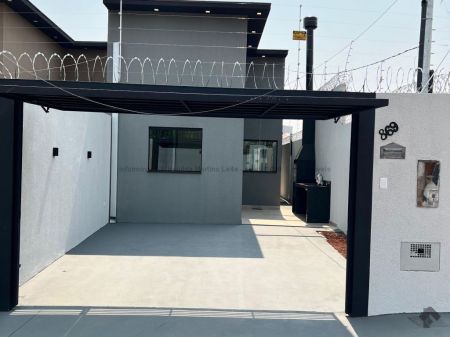 Casa-Térrea em Vila Nasser
