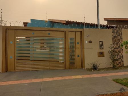 Casa-Térrea em Pq. Residencial Azaléia