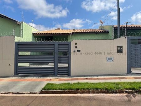 Casa-Térrea em Vila Nasser