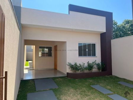 Casa-Térrea em Jardim Samambaia