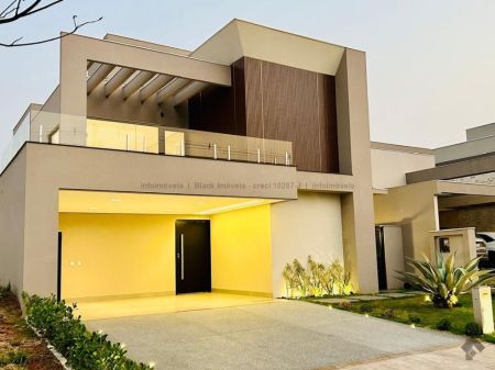 Sobrado-Condomínio em Residencial Alphaville III