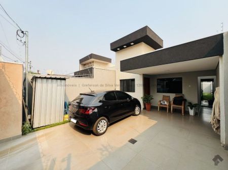 Casa-Térrea em Rita Vieira