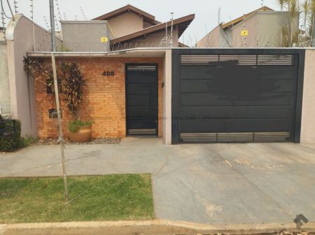 Casa-Térrea em Rita Vieira