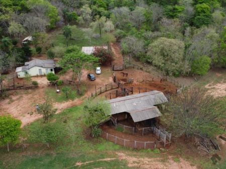 Fazenda em Zona Rural