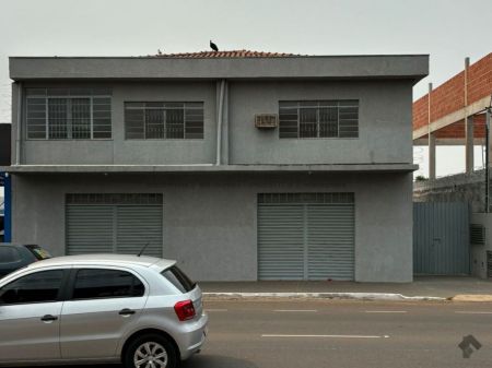 Casa Comercial em Guanandi