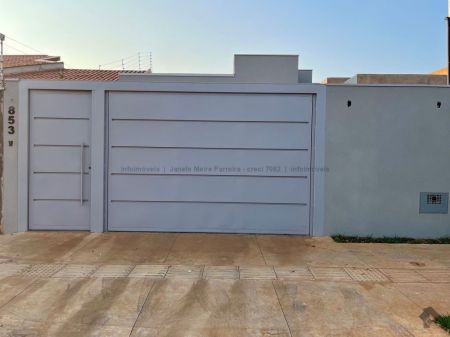 Casa-Térrea em Rita Vieira