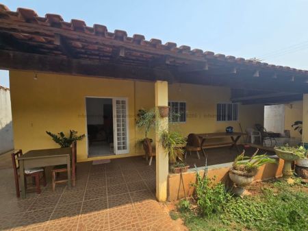 Casa-Térrea em Residencial Oliveira II