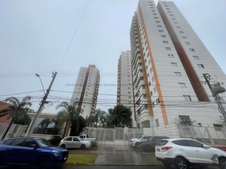 Apartamento em Jardim Bela Vista