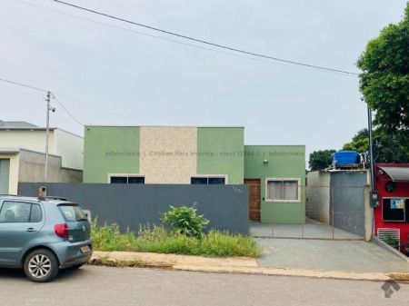 Casa-Térrea em Vila Donária