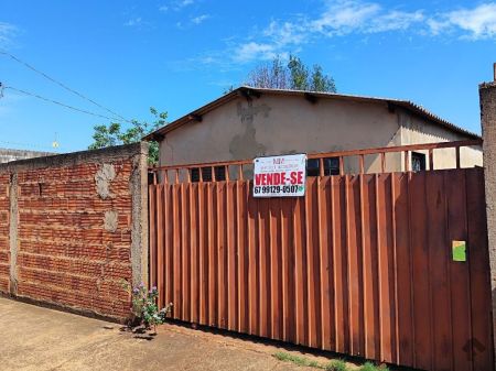 Casa-Térrea em Jardim Nashiville