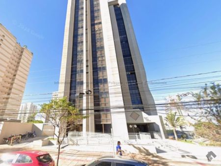 Sala / Salão / Loja em Centro