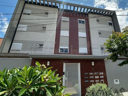 Apartamento em Vila do Polonês