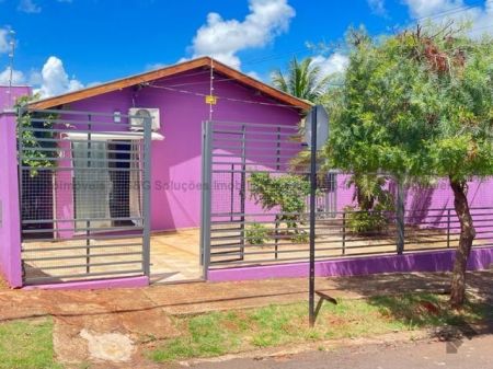 Casa-Térrea-Condomínio em Morada Verde