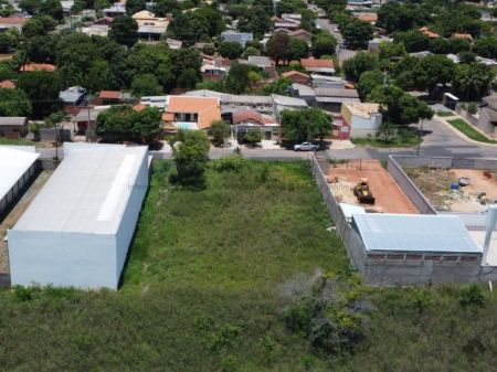 Área em Vila Donária