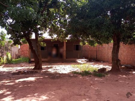 Casa-Térrea em Jardim Noroeste