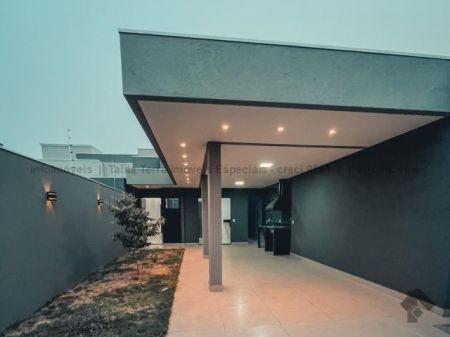 Casa-Térrea em Loteamento Água Limpa Park
