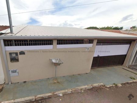 Casa-Térrea em Vila Sobrinho