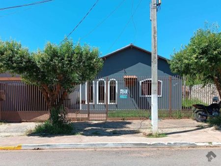 Casa-Térrea em Centro