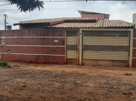 Casa-Térrea em Conjunto União