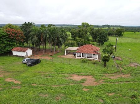 Fazenda em Zona Rural