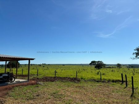 Fazenda em Zona Rural