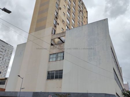 Apartamento em Centro