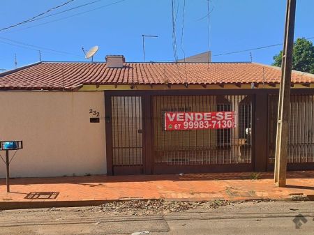 Casa-Térrea em Flamboyant