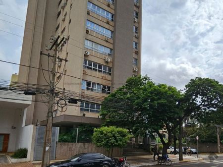 Apartamento em Jardim dos Estados