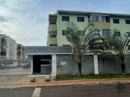 Apartamento em Vila Carlota