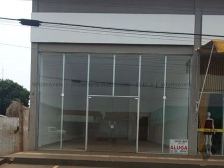 Sala / Salão / Loja em Centro