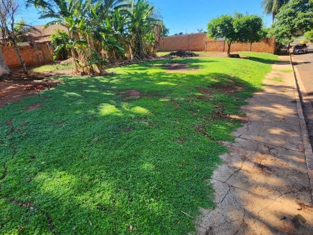 Terreno em Jardim Jockey Club