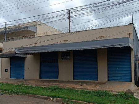 Sala / Salão / Loja em Vila Ipiranga