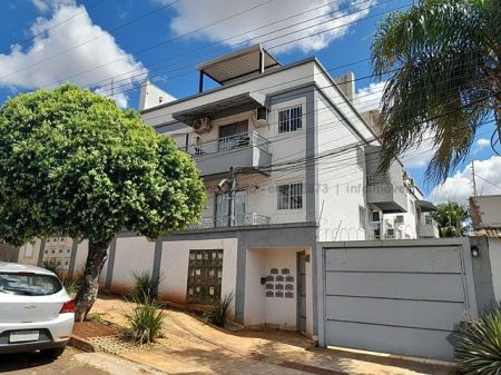 Apartamento em Jardim Bela Vista